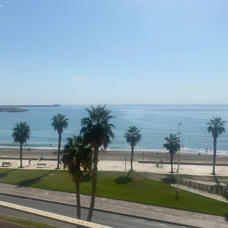 Moderno Y Completo Apartamento Frente Al Mar Málaga Exterior foto